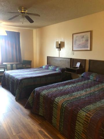 Luxury Inn Cheyenne Ngoại thất bức ảnh